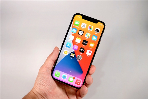 贺州苹果手机维修分享iOS 14.2修订版已到，专属iPhone 12系列 