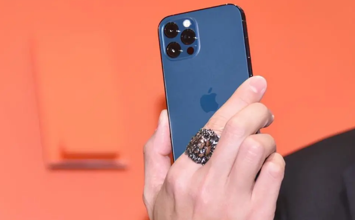 贺州苹果手机维修分享iPhone12系列重启方法教程 